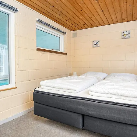6 Person Holiday In Hemmet